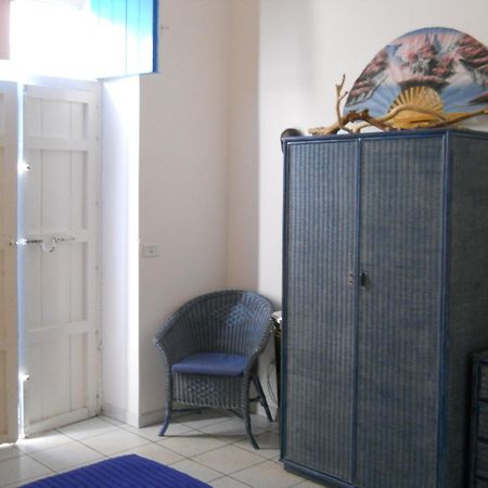 Mediterranea Guesthouse B&B Portopalo Di Capo Passero Szoba fotó