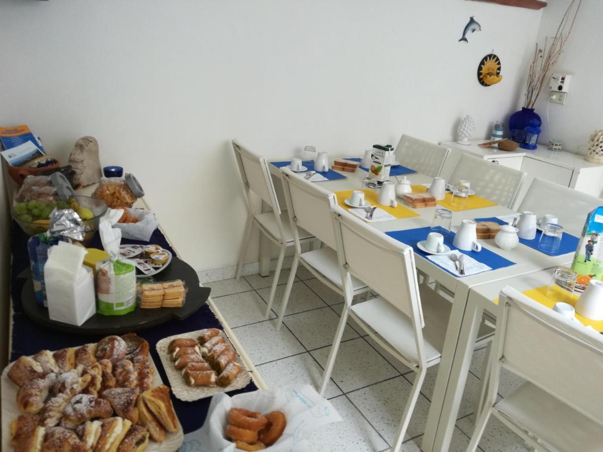Mediterranea Guesthouse B&B Portopalo Di Capo Passero Kültér fotó