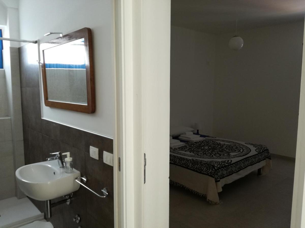 Mediterranea Guesthouse B&B Portopalo Di Capo Passero Kültér fotó