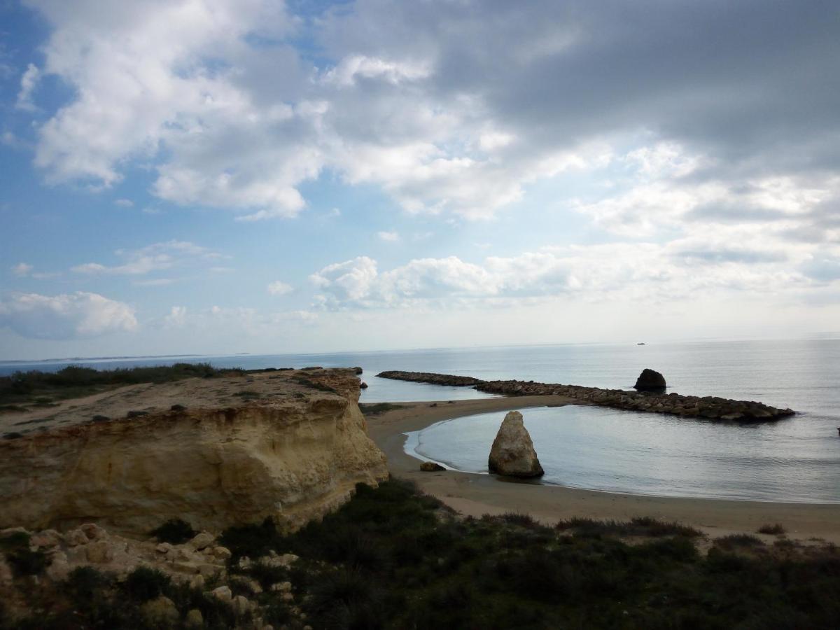 Mediterranea Guesthouse B&B Portopalo Di Capo Passero Kültér fotó